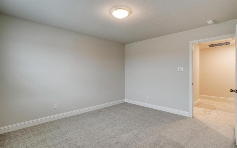 6917 Yellow Hammer Way, Arlington, TX 76001, 3 Habitaciones Habitaciones , ,2 BañosBaños,Residential,En Venta,6917 Yellow Hammer Way,0,21069406