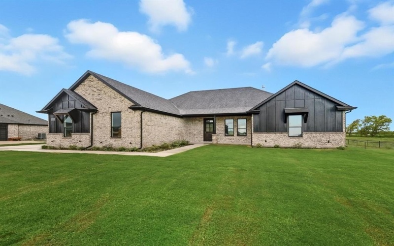 8775 Kassandra Drive, Sanger, TX 76266, 4 Bedrooms Bedrooms, ,3 BathroomsBathrooms,Residential,For Sale,8775 Kassandra Drive,0,21069535