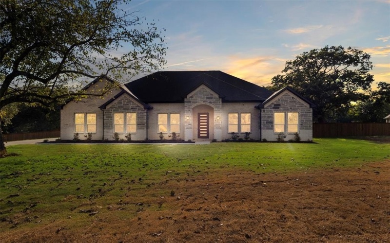 3300 Paradise Lane, Seagoville, TX 75159, 5 Habitaciones Habitaciones , ,3 BañosBaños,Residential,En Venta,3300 Paradise Lane,0,21069540