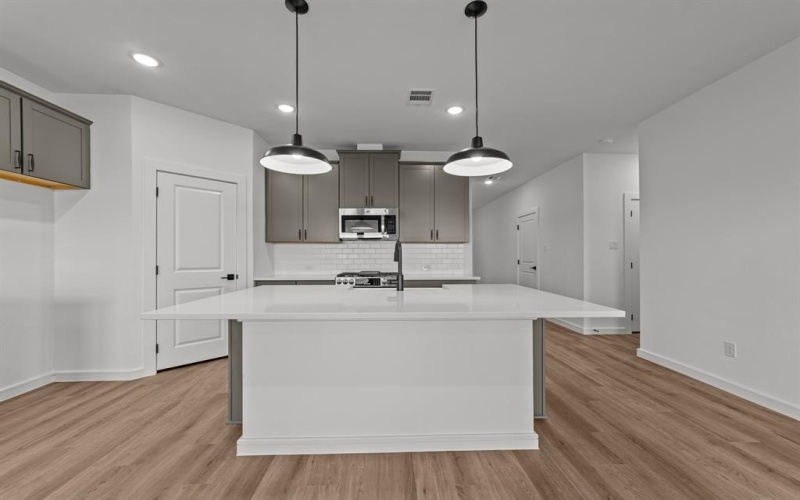 512 Brookside Drive, Van Alstyne, TX 75495, 4 Habitaciones Habitaciones , ,3 BañosBaños,Residential,En Venta,512 Brookside Drive,0,21069586