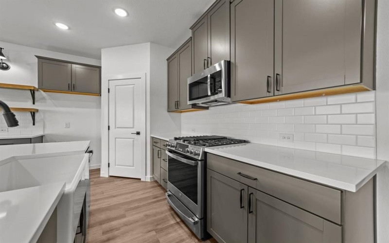 512 Brookside Drive, Van Alstyne, TX 75495, 4 Habitaciones Habitaciones , ,3 BañosBaños,Residential,En Venta,512 Brookside Drive,0,21069586