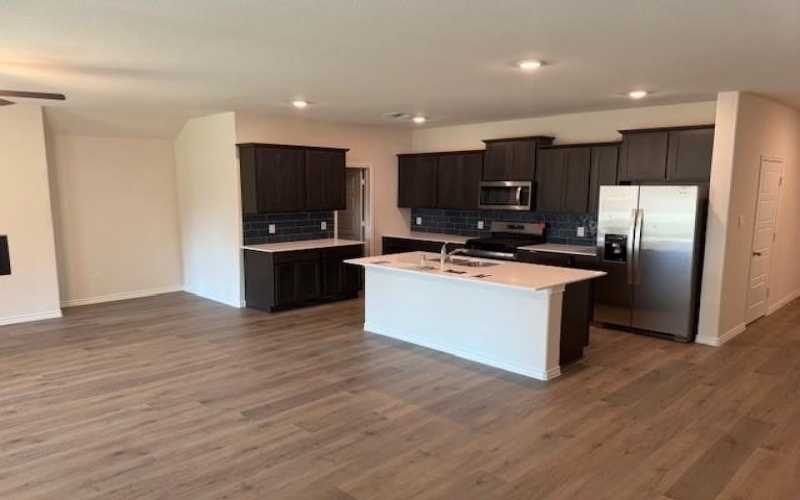 7037 Birdwatch Drive, Garland, TX 75043, 4 Habitaciones Habitaciones , ,2 BañosBaños,Residential,En Venta,7037 Birdwatch Drive,0,21069639