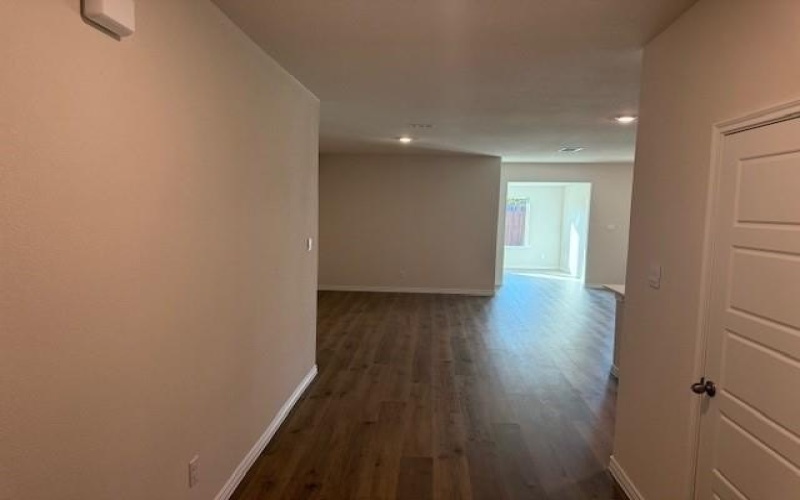 7037 Birdwatch Drive, Garland, TX 75043, 4 Habitaciones Habitaciones , ,2 BañosBaños,Residential,En Venta,7037 Birdwatch Drive,0,21069639