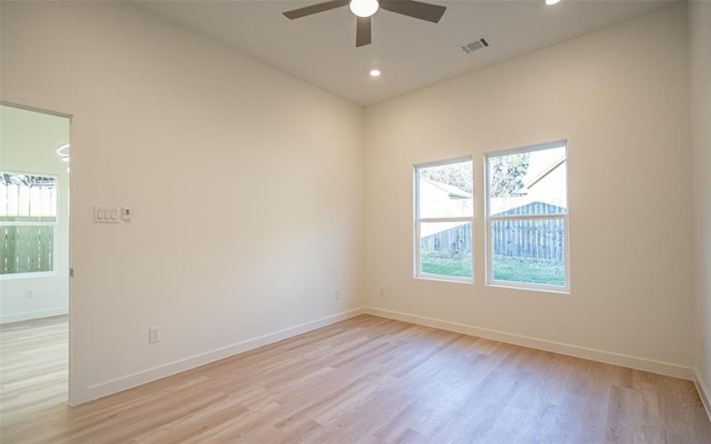 3320 Brazos River Drive, Granbury, TX 76048, 3 Bedrooms Bedrooms, ,2 BathroomsBathrooms,Residential,For Sale,3320 Brazos River Drive,0,21069692