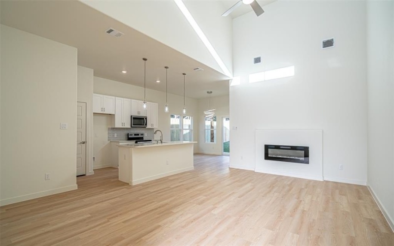 3320 Brazos River Drive, Granbury, TX 76048, 3 Bedrooms Bedrooms, ,2 BathroomsBathrooms,Residential,For Sale,3320 Brazos River Drive,0,21069692