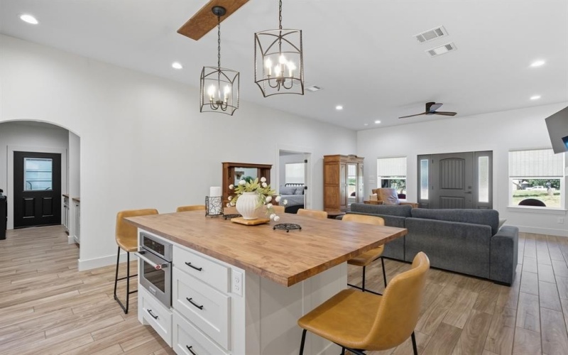 245 Creek Crossing Street, Alvord, TX 76225, 3 Habitaciones Habitaciones , ,2 BañosBaños,Residential,En Venta,245 Creek Crossing Street,0,21069702