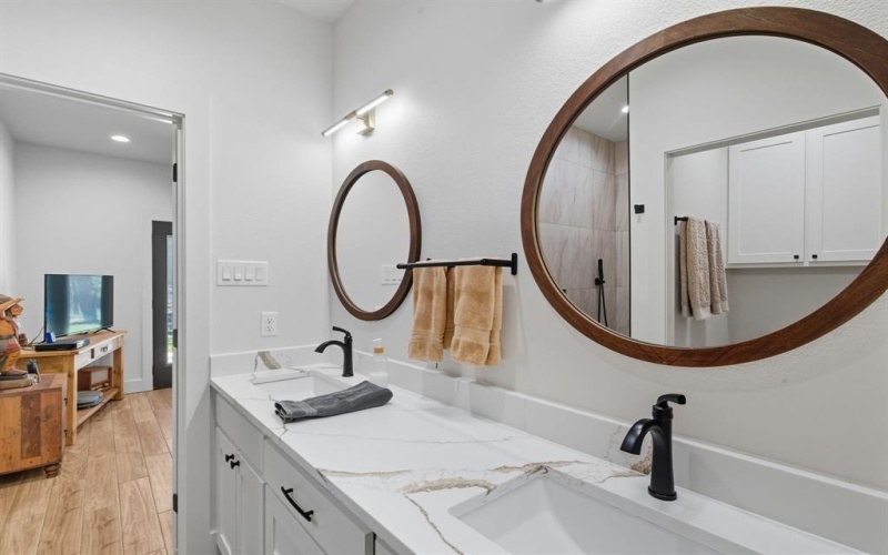 245 Creek Crossing Street, Alvord, TX 76225, 3 Habitaciones Habitaciones , ,2 BañosBaños,Residential,En Venta,245 Creek Crossing Street,0,21069702