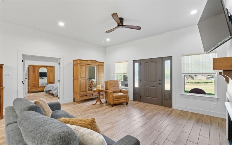 245 Creek Crossing Street, Alvord, TX 76225, 3 Habitaciones Habitaciones , ,2 BañosBaños,Residential,En Venta,245 Creek Crossing Street,0,21069702