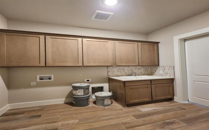 2516 Pyrite Street, Krum, TX 76249, 4 Habitaciones Habitaciones , ,3 BañosBaños,Residential,En Venta,2516 Pyrite Street,0,21069748