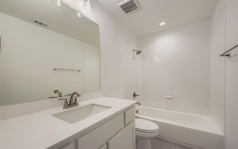 6036 Davis Knoll, Fort Worth, TX 76126, 4 Bedrooms Bedrooms, ,3 BathroomsBathrooms,Residential,For Sale,6036 Davis Knoll,0,21069846