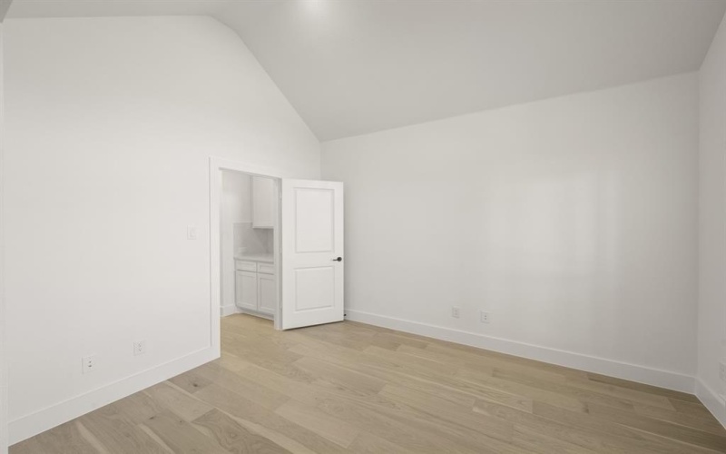 402 Crestview Drive, Midlothian, TX 76065, 5 Bedrooms Bedrooms, ,5 BathroomsBathrooms,Residential,For Sale,402 Crestview Drive,0,21069904