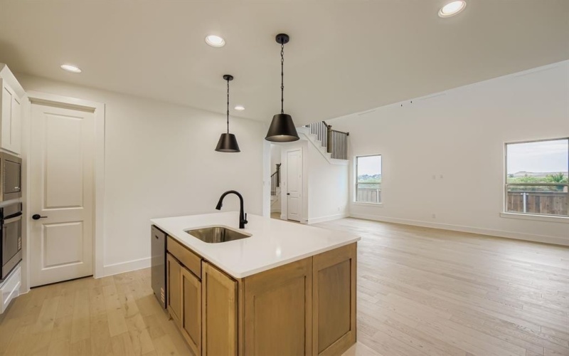 6048 Silverstein Street, Fort Worth, TX 76126, 4 Bedrooms Bedrooms, ,3 BathroomsBathrooms,Residential,For Sale,6048 Silverstein Street,0,21070089
