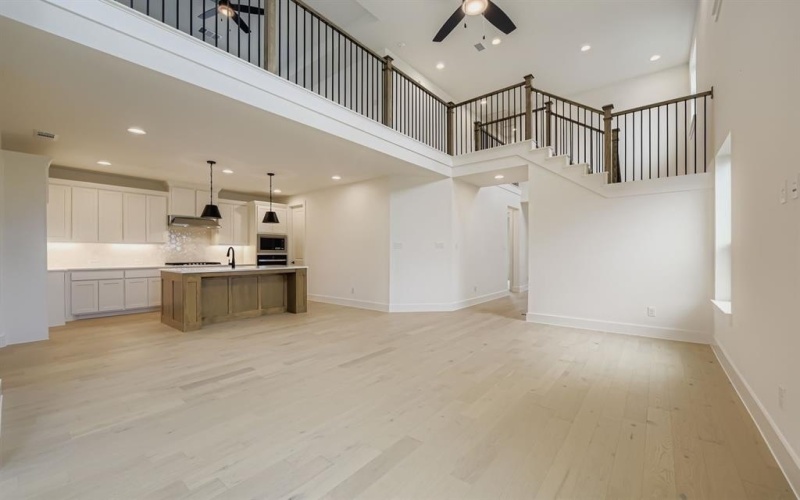 6048 Silverstein Street, Fort Worth, TX 76126, 4 Bedrooms Bedrooms, ,3 BathroomsBathrooms,Residential,For Sale,6048 Silverstein Street,0,21070089