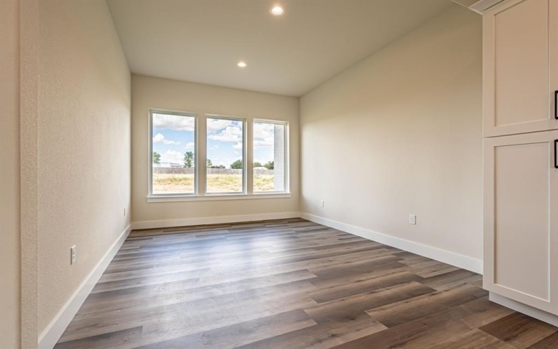 542 Helena Drive, Granbury, TX 76048, 4 Bedrooms Bedrooms, ,3 BathroomsBathrooms,Residential,For Sale,542 Helena Drive,0,21070109