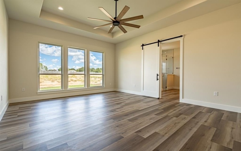 542 Helena Drive, Granbury, TX 76048, 4 Bedrooms Bedrooms, ,3 BathroomsBathrooms,Residential,For Sale,542 Helena Drive,0,21070109