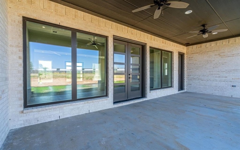 542 Helena Drive, Granbury, TX 76048, 4 Bedrooms Bedrooms, ,3 BathroomsBathrooms,Residential,For Sale,542 Helena Drive,0,21070109