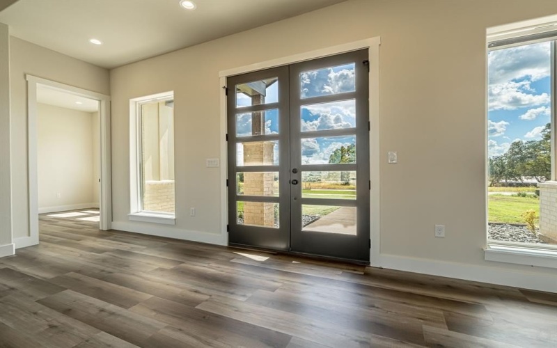 542 Helena Drive, Granbury, TX 76048, 4 Bedrooms Bedrooms, ,3 BathroomsBathrooms,Residential,For Sale,542 Helena Drive,0,21070109