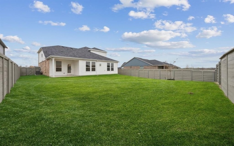 8616 Red Oak Drive, Justin, TX 76247, 5 Bedrooms Bedrooms, ,5 BathroomsBathrooms,Residential,For Sale,8616 Red Oak Drive,0,21070192