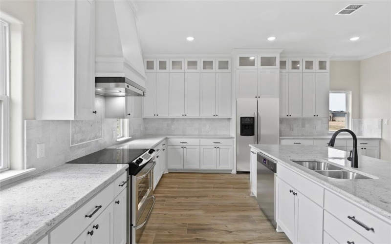 541 Cornerstone Avenue, Reno, TX 76020, 4 Habitaciones Habitaciones , ,3 BañosBaños,Residential,En Venta,541 Cornerstone Avenue,0,21070198