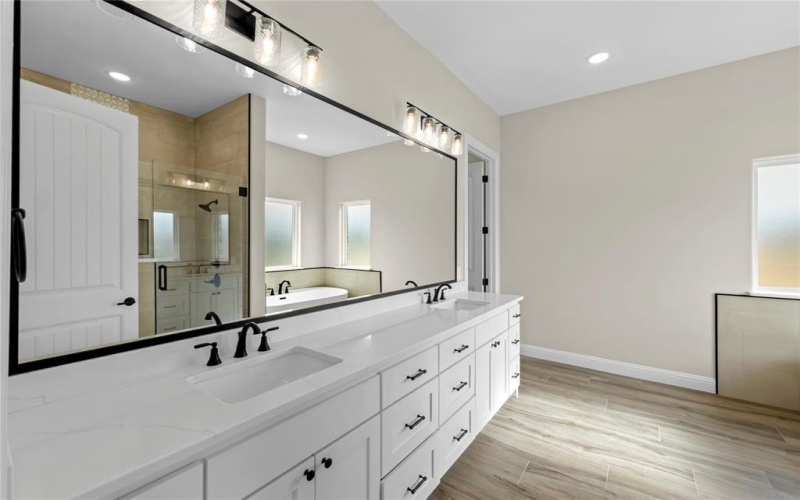 541 Cornerstone Avenue, Reno, TX 76020, 4 Habitaciones Habitaciones , ,3 BañosBaños,Residential,En Venta,541 Cornerstone Avenue,0,21070198