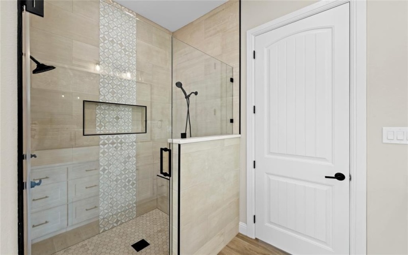 541 Cornerstone Avenue, Reno, TX 76020, 4 Habitaciones Habitaciones , ,3 BañosBaños,Residential,En Venta,541 Cornerstone Avenue,0,21070198