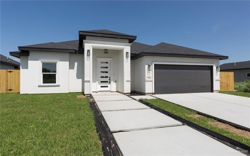 9206 N 25th Lane, McAllen, TX 78504, 3 Bedrooms Bedrooms, ,2 BathroomsBathrooms,Residential,For Sale,9206 N 25th Lane,440248