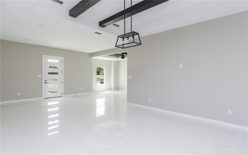 9206 N 25th Lane, McAllen, TX 78504, 3 Bedrooms Bedrooms, ,2 BathroomsBathrooms,Residential,For Sale,9206 N 25th Lane,440248
