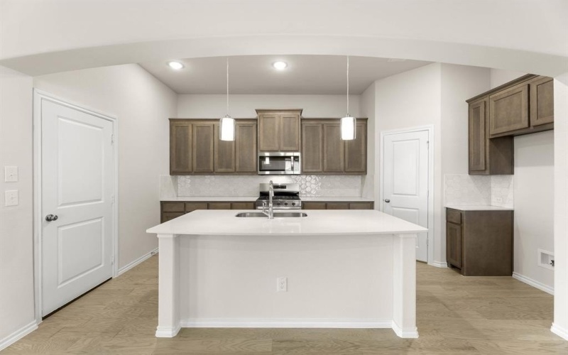 316 Freestall Drive, Midlothian, TX 76065, 3 Habitaciones Habitaciones , ,2 BañosBaños,Residential,En Venta,316 Freestall Drive,0,21070283
