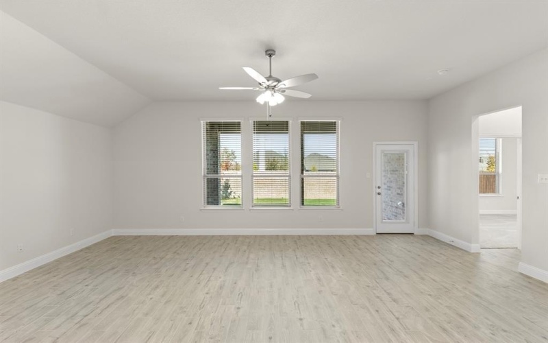 139 Whistling Duck, Balch Springs, TX 75181, 4 Habitaciones Habitaciones , ,2 BañosBaños,Residential,En Venta,139 Whistling Duck,0,21070294