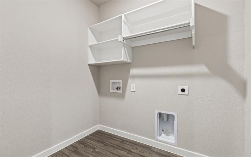 917 Dahlia Drive, Lavon, TX 75166, 4 Bedrooms Bedrooms, ,3 BathroomsBathrooms,Residential,For Sale,917 Dahlia Drive,0,21070384