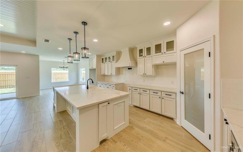 3803 Red Lantana Street, Mission, TX 78574, 3 Bedrooms Bedrooms, ,2 BathroomsBathrooms,Residential,For Sale,3803 Red Lantana Street,440911