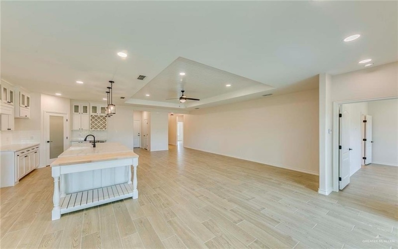 3803 Red Lantana Street, Mission, TX 78574, 3 Bedrooms Bedrooms, ,2 BathroomsBathrooms,Residential,For Sale,3803 Red Lantana Street,440911
