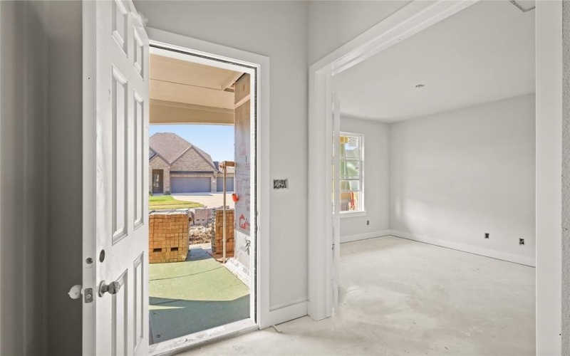 3909 Ablon Trail, Garland, TX 75043, 5 Habitaciones Habitaciones , ,5 BañosBaños,Residential,En Venta,3909 Ablon Trail,0,21070471