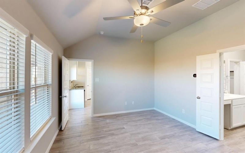 7512 Spicebush Drive, Denton, TX 76249, 3 Habitaciones Habitaciones , ,2 BañosBaños,Residential,En Venta,7512 Spicebush Drive,0,21070493