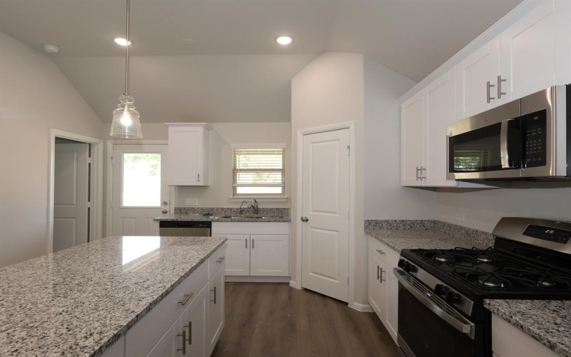 2521 Breakaway Drive, Mesquite, TX 75149, 3 Bedrooms Bedrooms, ,2 BathroomsBathrooms,Residential,For Sale,2521 Breakaway Drive,0,21070506