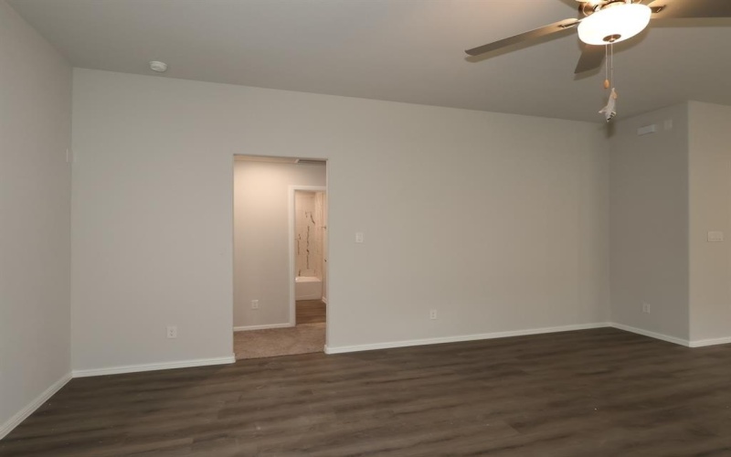 2521 Breakaway Drive, Mesquite, TX 75149, 3 Bedrooms Bedrooms, ,2 BathroomsBathrooms,Residential,For Sale,2521 Breakaway Drive,0,21070506