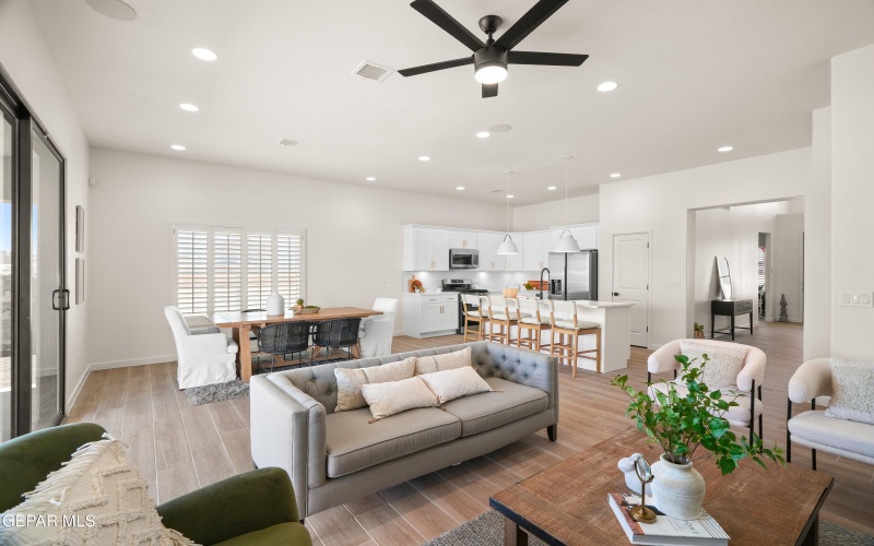 13393 Highworth Drive, Horizon City, TX 79928, 4 Habitaciones Habitaciones , ,2 BañosBaños,Residential,En Venta,13393 Highworth Drive,921764