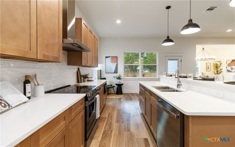 14 Summertime Circle, Wimberley, TX 78676, 3 Habitaciones Habitaciones , ,2 BañosBaños,Residential,En Venta,14 Summertime Circle,0,587322