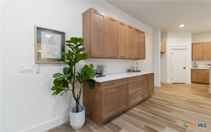 14 Summertime Circle, Wimberley, TX 78676, 3 Habitaciones Habitaciones , ,2 BañosBaños,Residential,En Venta,14 Summertime Circle,0,587322