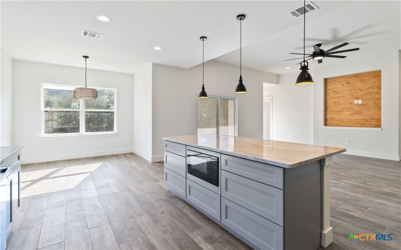 16 Summertime Circle, Wimberley, TX 78676, 3 Bedrooms Bedrooms, ,2 BathroomsBathrooms,Residential,For Sale,16 Summertime Circle,0,587339