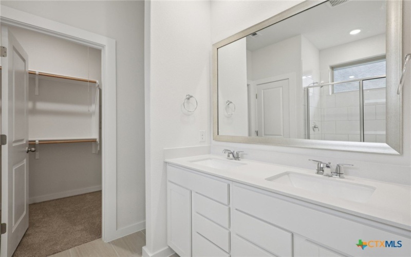 633 Salamander Street, San Marcos, TX 78666, 3 Bedrooms Bedrooms, ,2 BathroomsBathrooms,Residential,For Sale,633 Salamander Street,0,593749