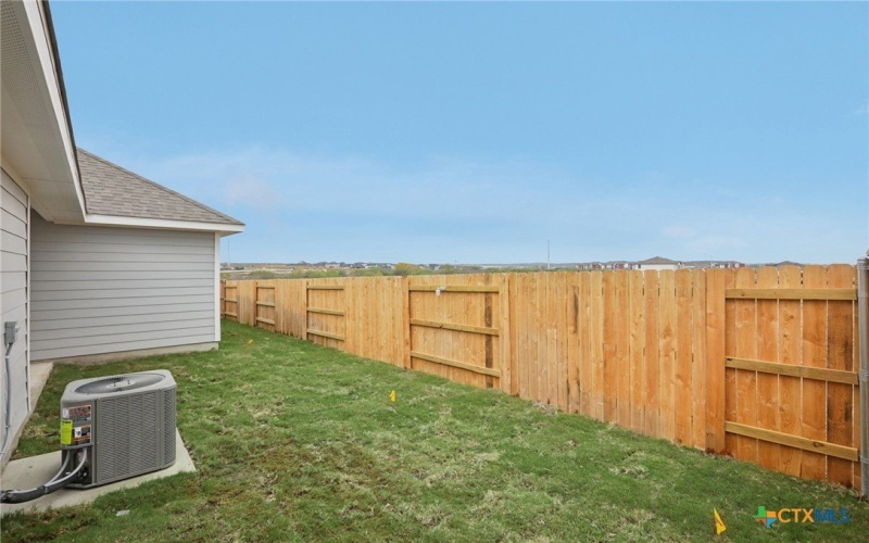 633 Salamander Street, San Marcos, TX 78666, 3 Bedrooms Bedrooms, ,2 BathroomsBathrooms,Residential,For Sale,633 Salamander Street,0,593749