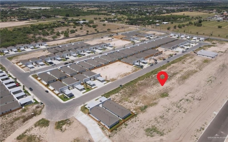 5704 Ozark Avenue, McAllen, TX 78504, ,Residential Multi Family,En Venta,5704 Ozark Avenue,441114