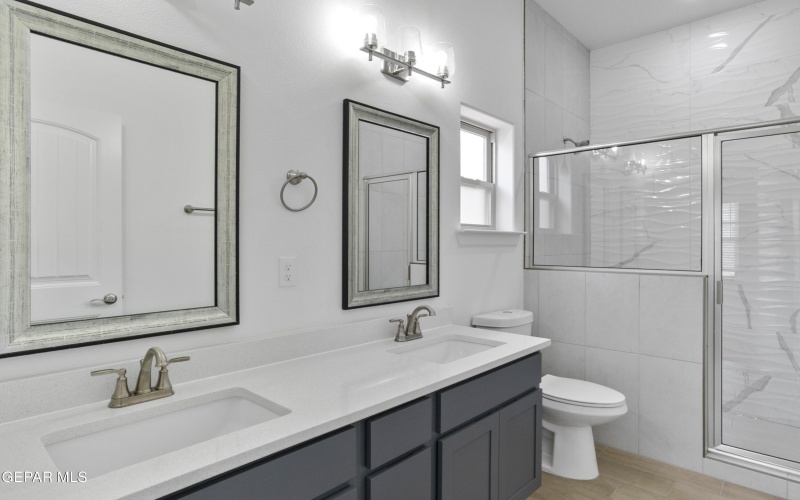 1113 Bronze Hill Avenue, Sunland Park, NM 88063, 3 Habitaciones Habitaciones , ,2 BañosBaños,Residential,En Venta,1113 Bronze Hill Avenue,921772