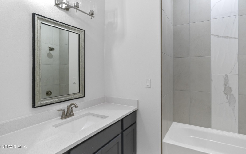 1113 Bronze Hill Avenue, Sunland Park, NM 88063, 3 Habitaciones Habitaciones , ,2 BañosBaños,Residential,En Venta,1113 Bronze Hill Avenue,921772