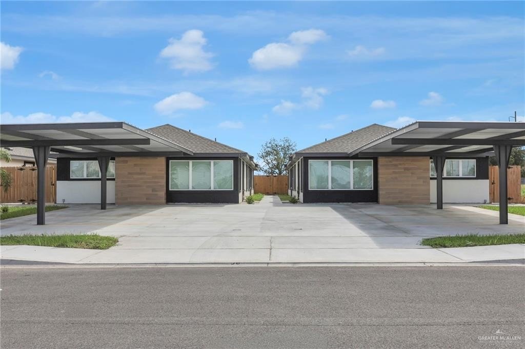 1608 Shadow Creek, Weslaco, TX 78596, ,Residential Multi Family,For Sale,1608 Shadow Creek,0,481888