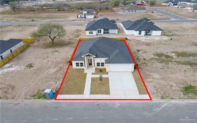 8015 N 48th Lane, McAllen, TX 78504, 4 Habitaciones Habitaciones , ,3 BañosBaños,Residential,En Venta,8015 N 48th Lane,0,481921