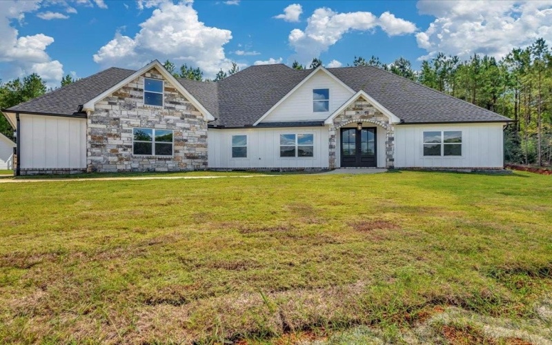 850 Spring Creek Dr., Nacogdoches, TX 75965, 5 Habitaciones Habitaciones , ,3 BañosBaños,Residential,En Venta,850 Spring Creek Dr.,0,22501695