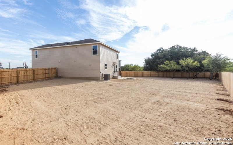 5230 BIG OAK RUN, Elmendorf, TX 78112, 3 Bedrooms Bedrooms, ,2 BathroomsBathrooms,Residential,For Sale,5230 BIG OAK RUN,0,1891653