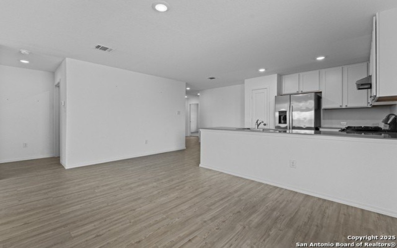 100 Vista View, Floresville, TX 78114, 4 Bedrooms Bedrooms, ,2 BathroomsBathrooms,Residential,For Sale,100 Vista View,0,1910912